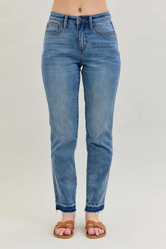 Judy Blue Full Size Mid Rise Rigid Magic Release Hem Jeans 88818